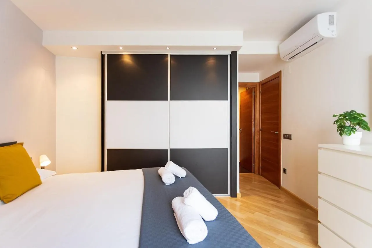 Lucas House Apartments By Sitges Group